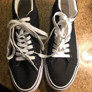 Balera black and white high top shoe